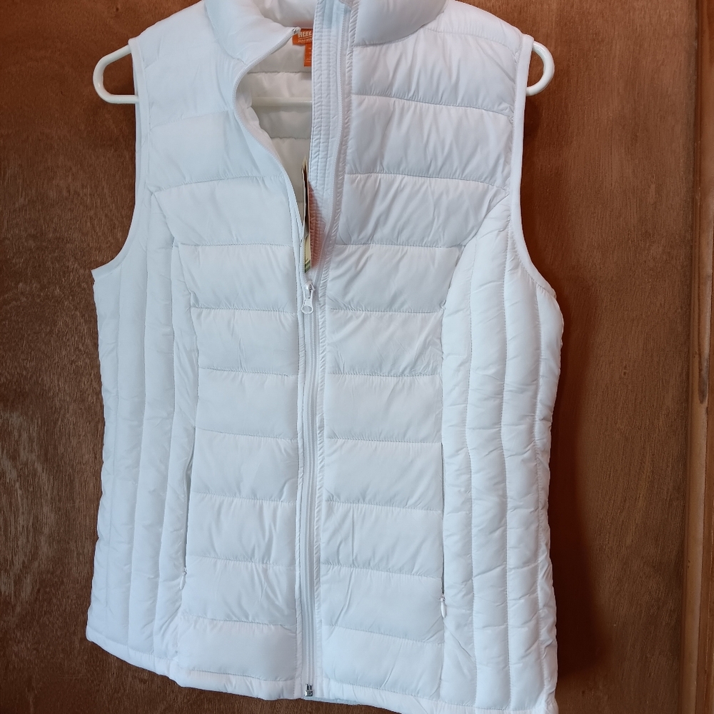 Reel Legends White Quilted Puffer Vest
